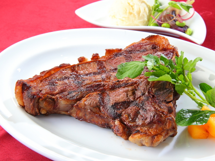 14.AKARENGA STEAK HOUSE(大阪港)