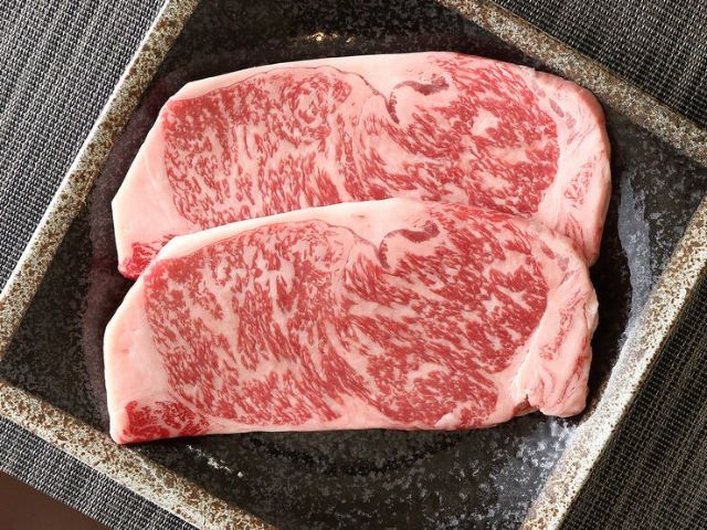 1. Steak Kiraku