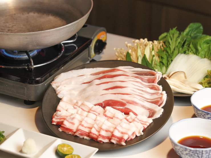 16. Showa Izakaya Hokuzan Shokudo (Okinawa / Izakaya)