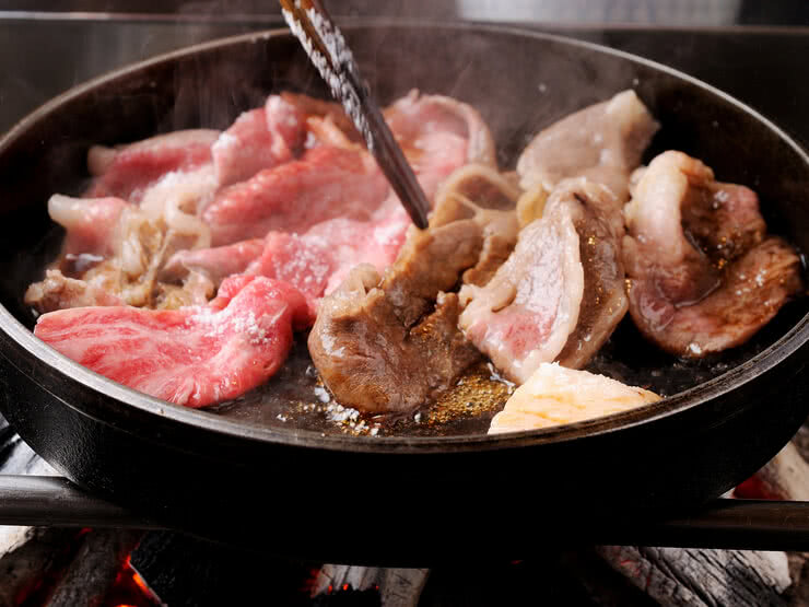 Selected Restaurants in Mie Prefecture, the home of Matsusaka beef, where You can Get Delicious Sukiyaki