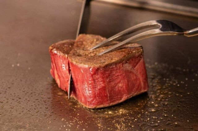 2. Teppanyaki Steak SUN SHO