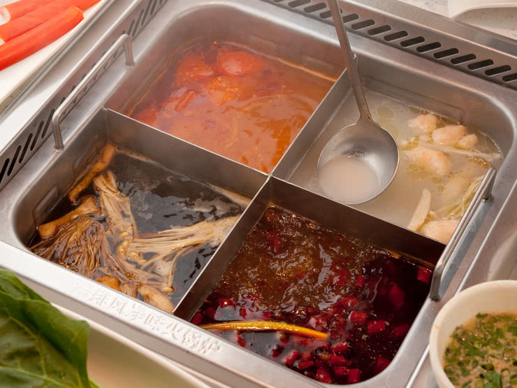 2.海底撈火鍋 新宿店（新宿）