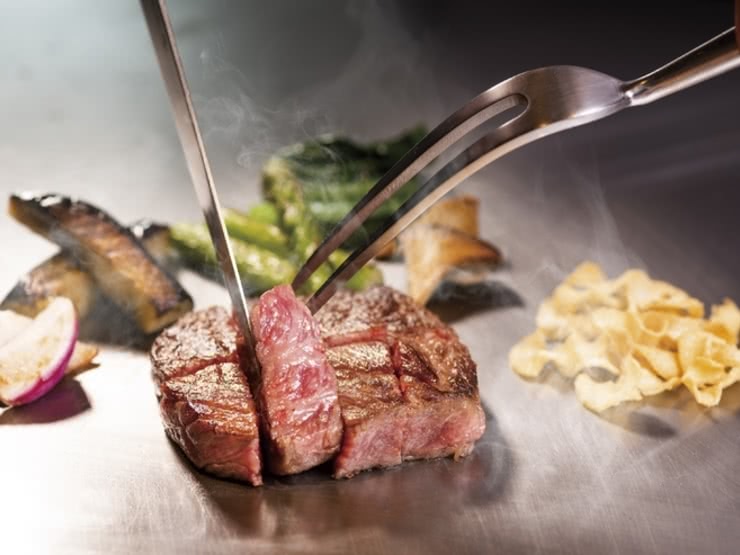 13. KOBE PLAISIR Ginza
