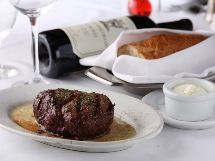 4.RUTH’S　CHRIS　STEAK　HOUSE（虎之門 / 牛排・漢堡肉・咖哩）