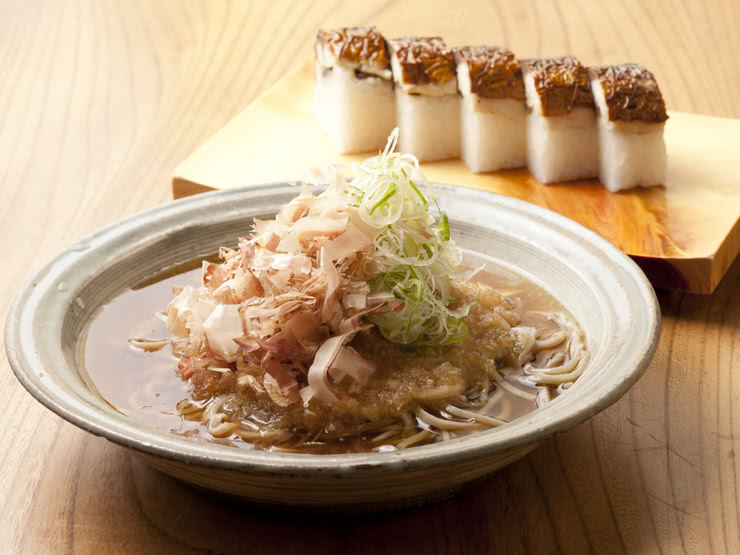 5.福井、望洋樓　青山店