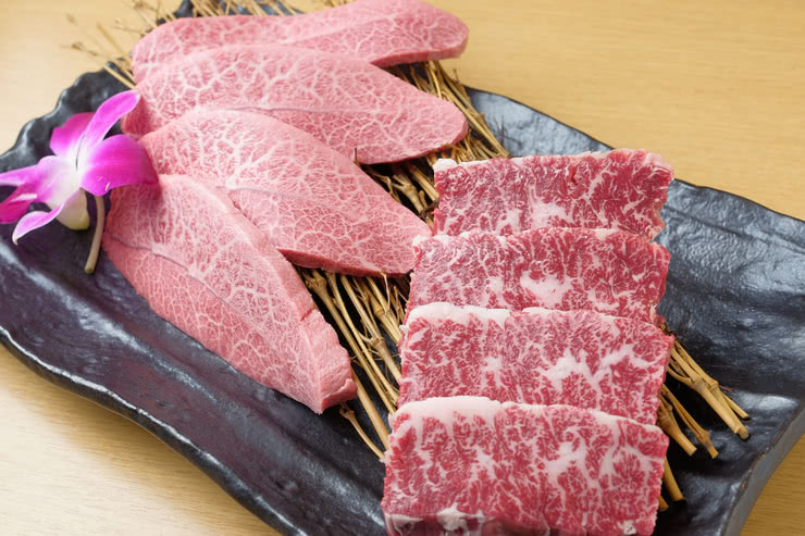 9.燒肉＆藥膳鍋　Yakiniku CHAN（難波）