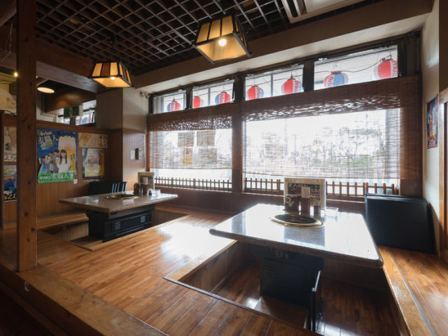 Yakiniku Hana Rampu floor