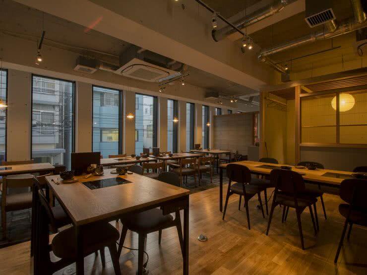 今年冬天必吃美食！！在福岡市中心大啖道地極品牛腸鍋