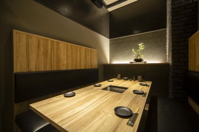 Motsunabe Nagamasa　築紫口店 floor