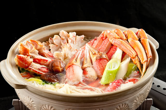 2. Crab Hot Pot (Includes Crab Shabu)