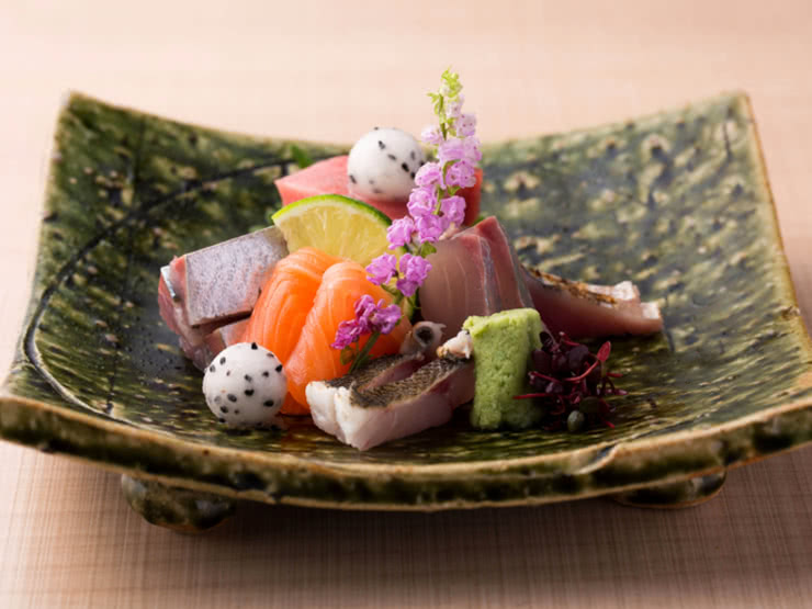 5.KAZU味家（日本料理）