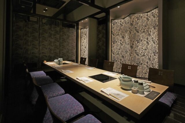 Mizutaki Ryotei Hakata Hanamidori Tenjin Branch floor