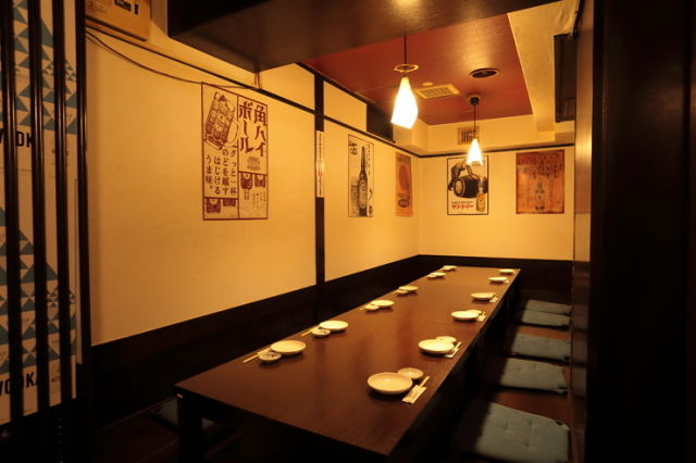 日本酒Bar　新橋海鮮　清酒釀酒廠醉虎傳  floor