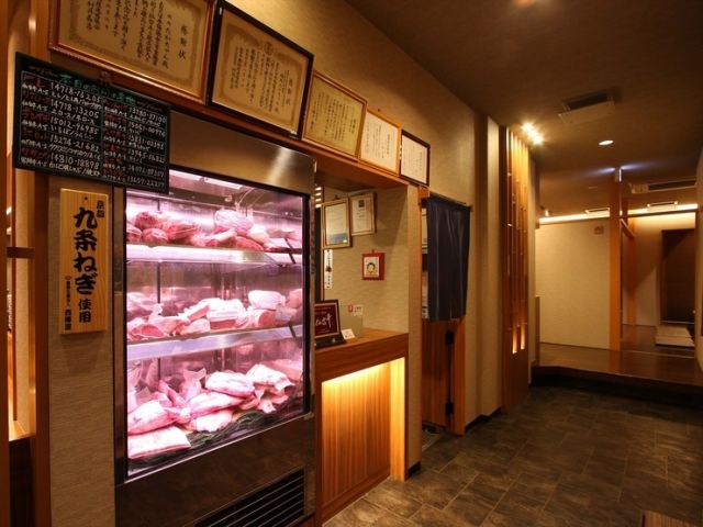Yakiniku Takachan floor