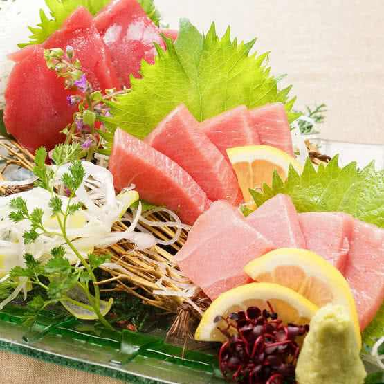 4.紀州鮪魚與和歌山美味市場　魚壹商店　天王寺店