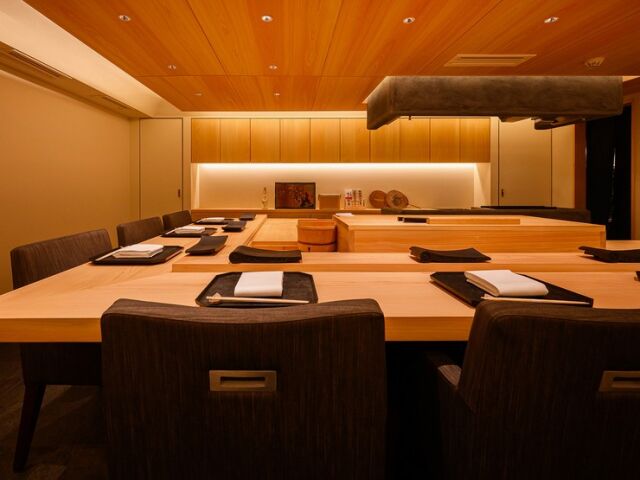 Sushi Kondo floor
