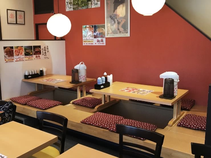 20 Restaurants in Otaru and Hakodate, Hokkaido with Specialty Dishes