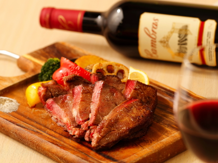 8.洋食酒吧　函館五島軒　富國生命大樓店