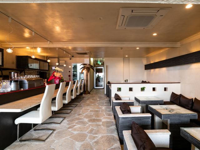 CAFETERRACE1663 floor