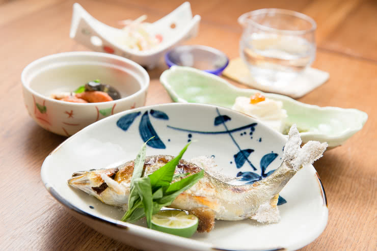 Kisetsuryori Dochiraika (Katahiramachi / Japanese Cuisine)